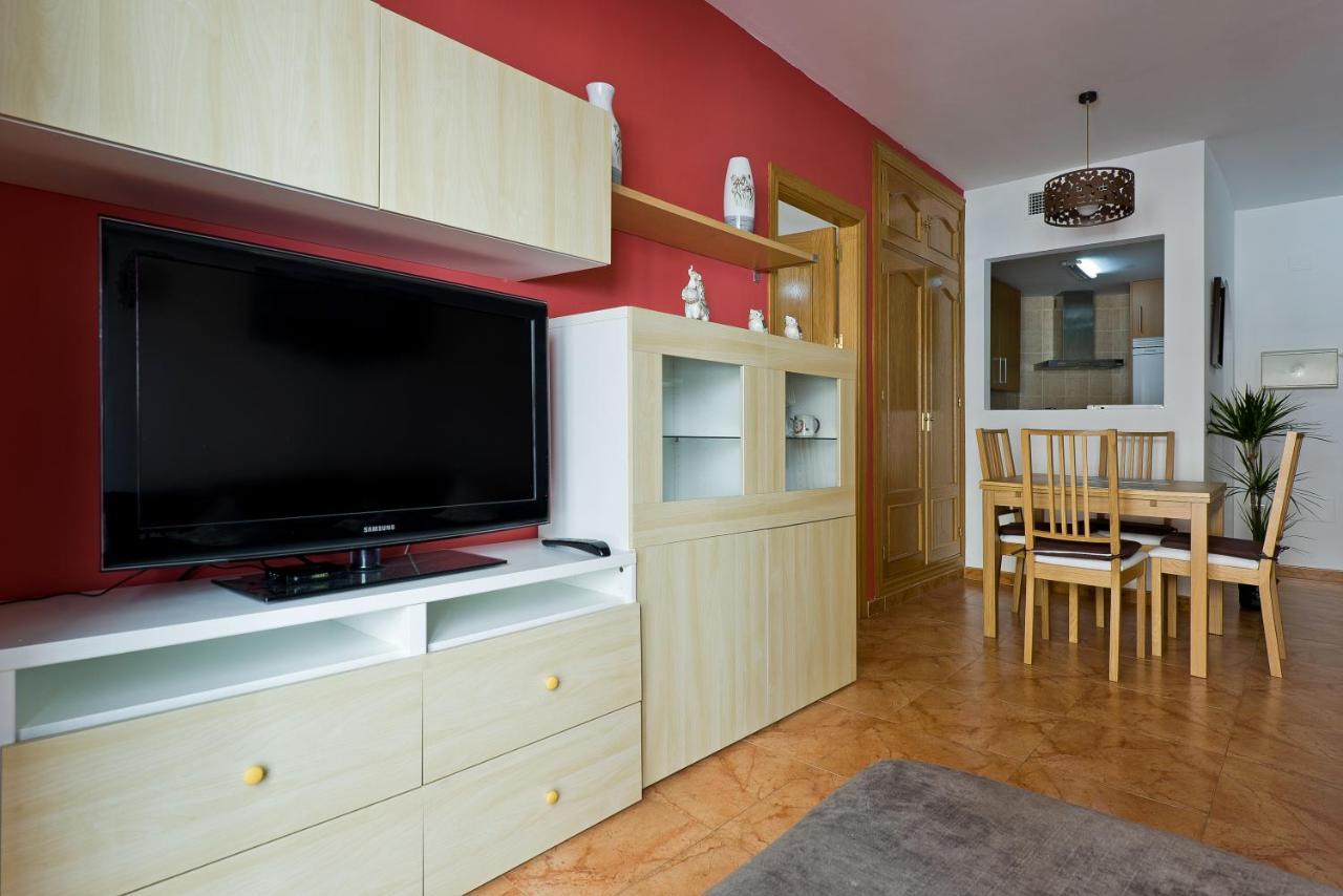Relaxing Beach Apartment In Fuengirola Parking エクステリア 写真